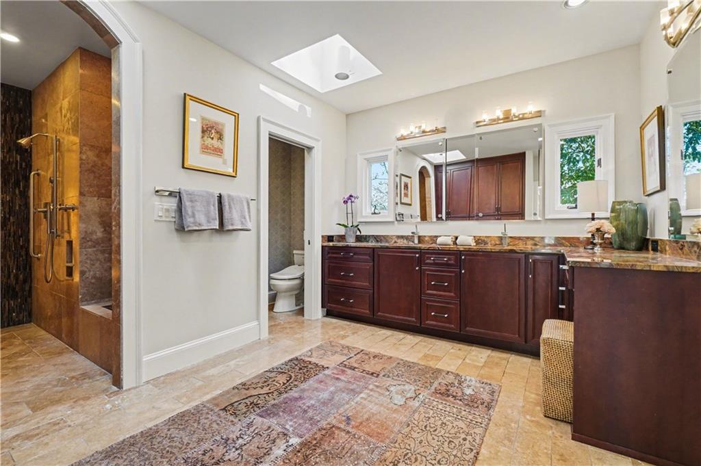 887 Berkshire Road NE