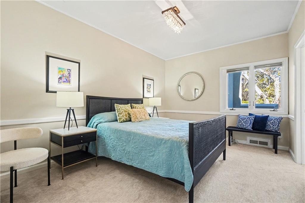 887 Berkshire Road NE