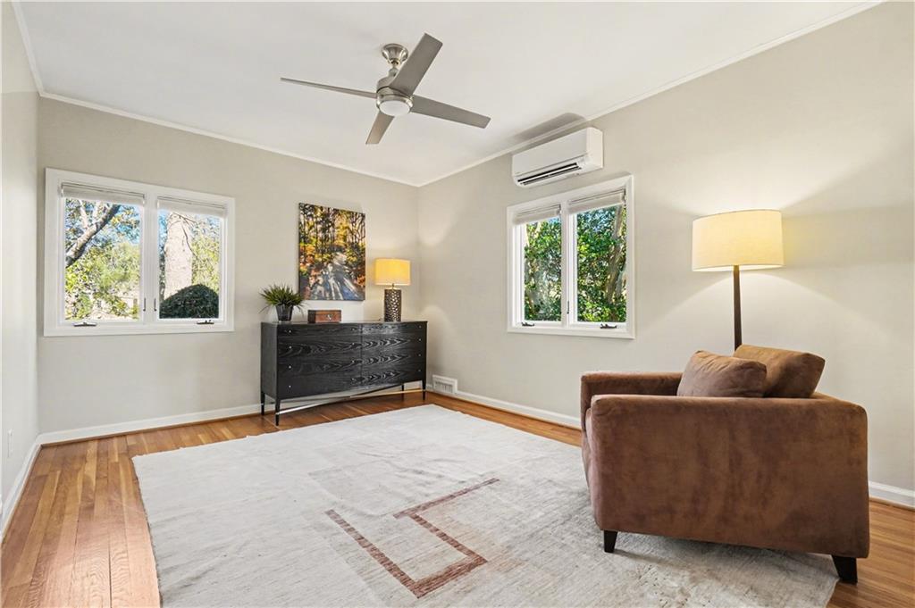 887 Berkshire Road NE