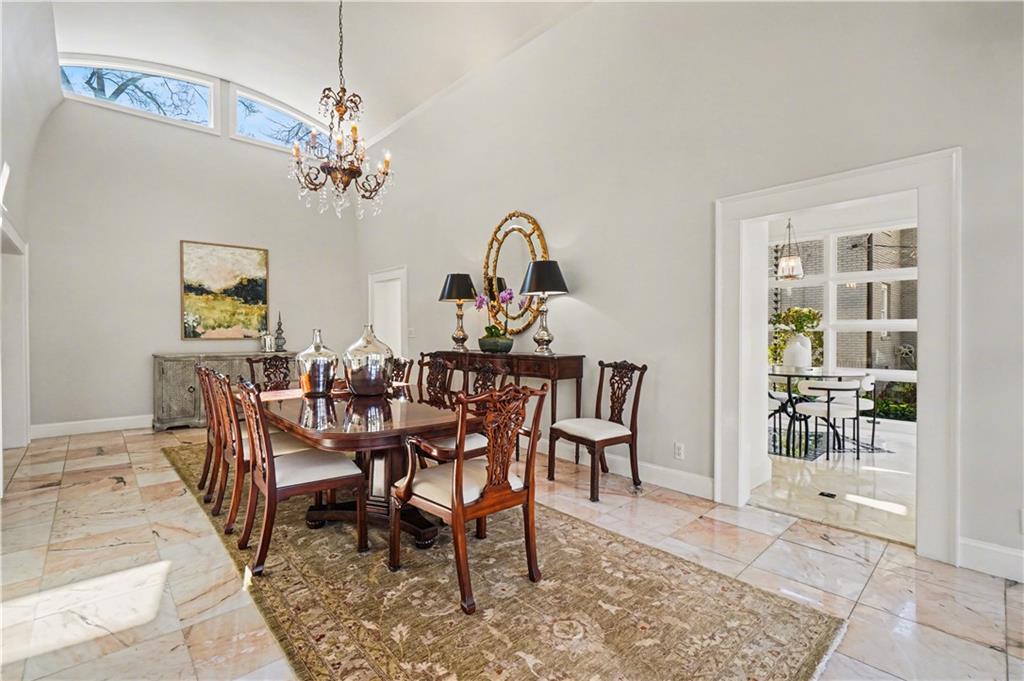 887 Berkshire Road NE