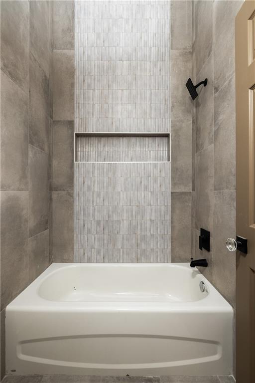 1056 Lester Avenue SE