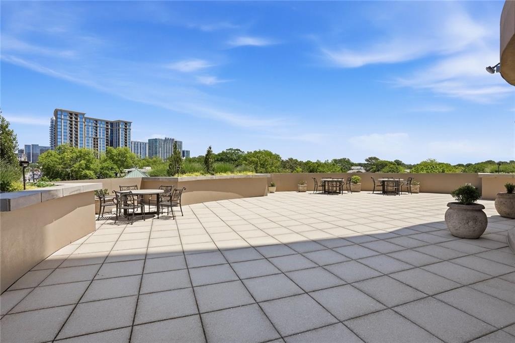 2881 Peachtree Road NE Unit 902