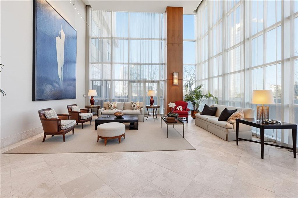 2881 Peachtree Road NE Unit 902
