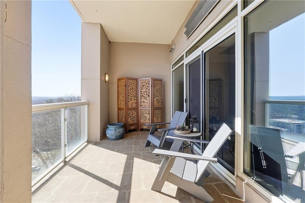 2881 Peachtree Road NE Unit 902