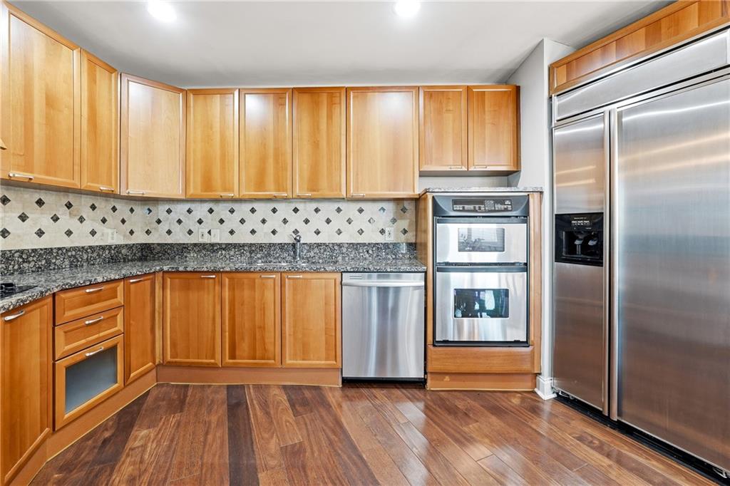 2881 Peachtree Road NE Unit 902