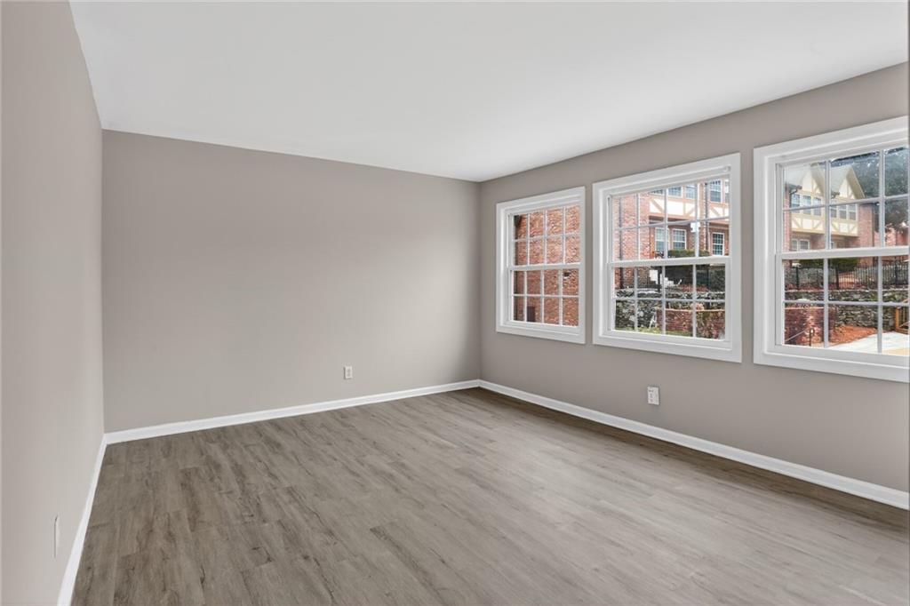 2825 Northeast Expressway NE Unit J3