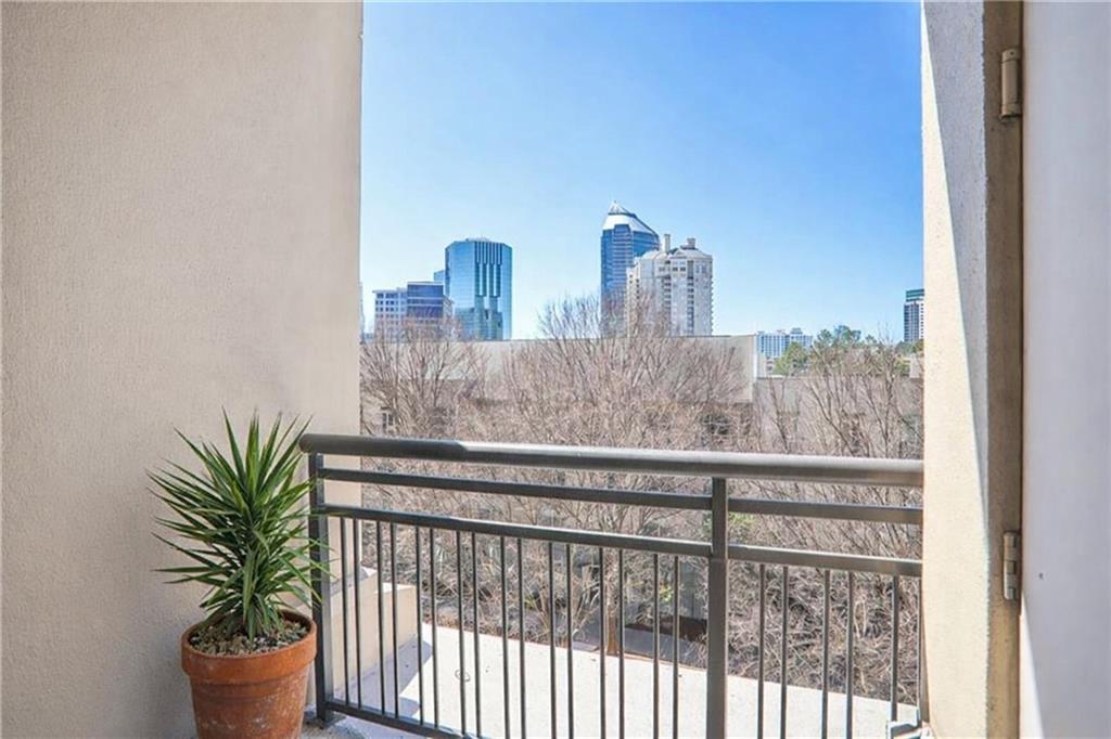 3445 Stratford Road NE Unit 502