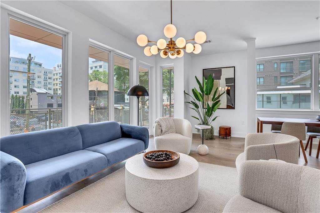 775 Juniper Street NE Unit 525