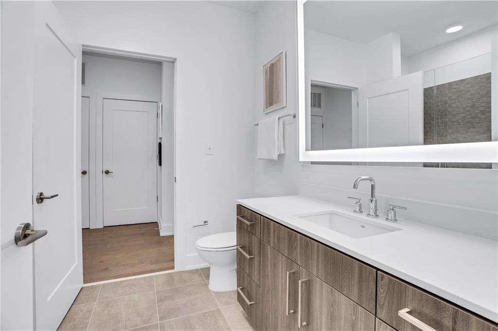 775 Juniper Street NE Unit 525