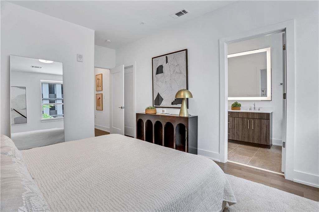 775 Juniper Street NE Unit 525