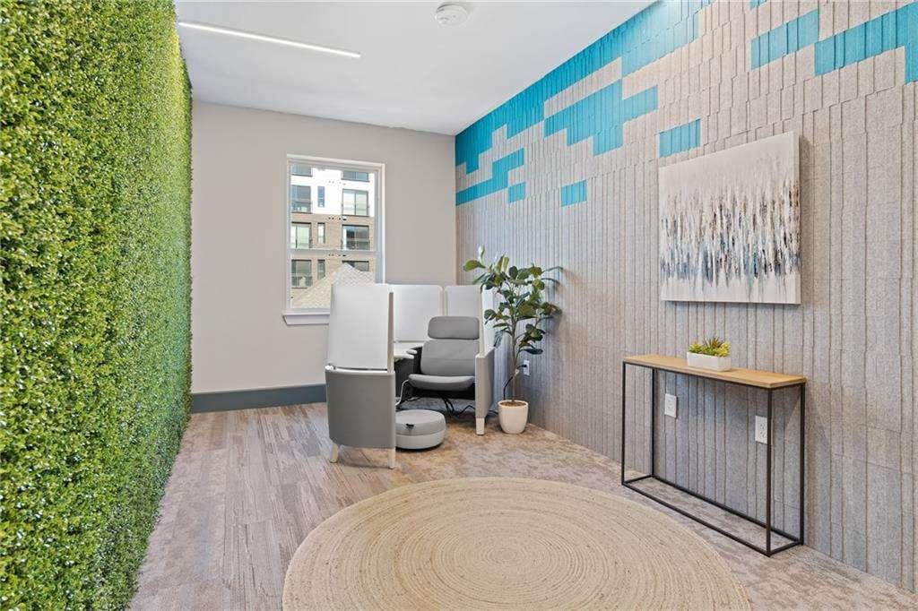 775 Juniper Street NE Unit 525