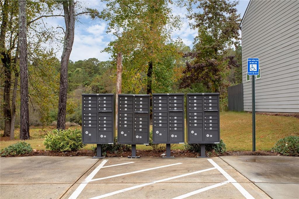 2824 Saratoga Lake View