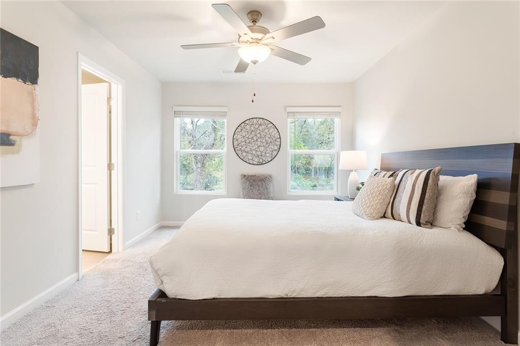 2824 Saratoga Lake View