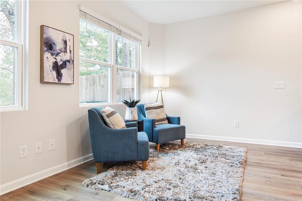 2824 Saratoga Lake View