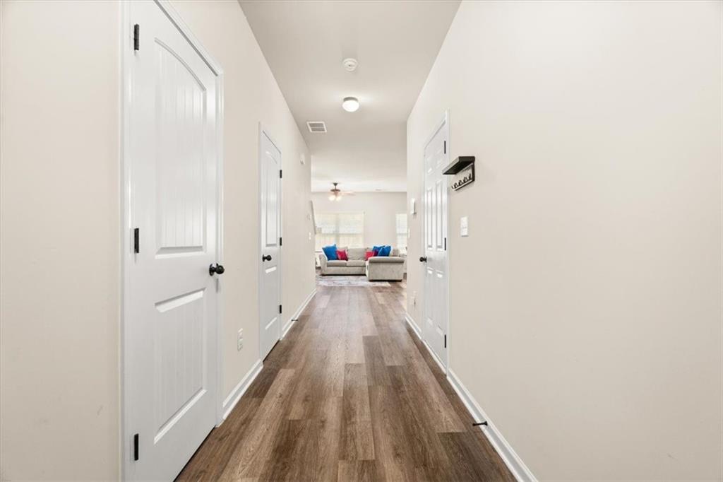 1206 Creel Lane