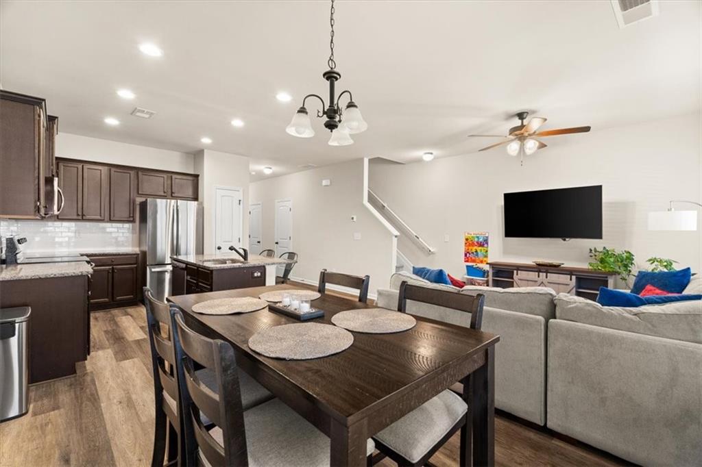 1206 Creel Lane