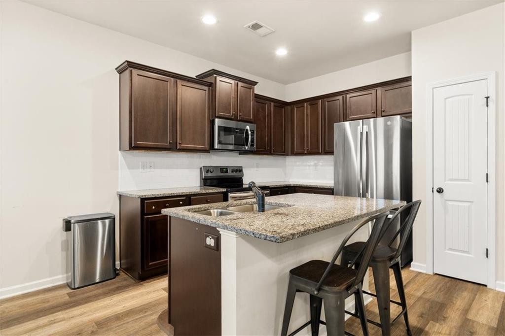 1206 Creel Lane