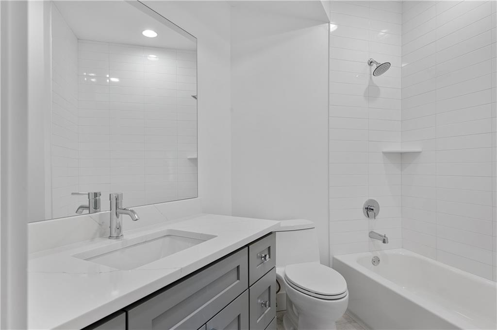 855 Piedmont Avenue NE Unit 2B