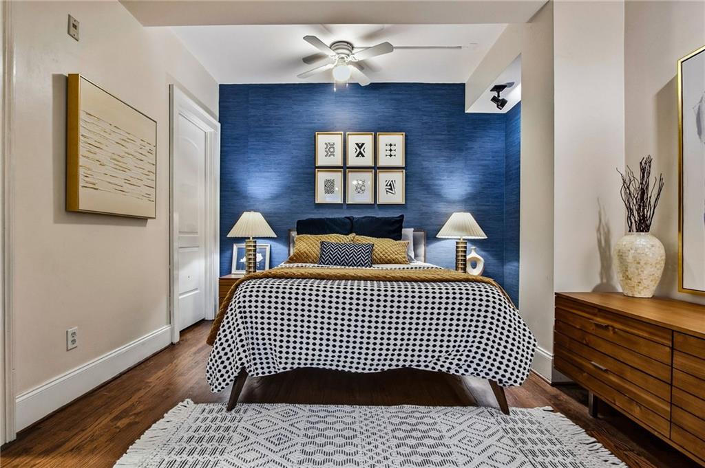 908 Juniper Street NE Unit 4