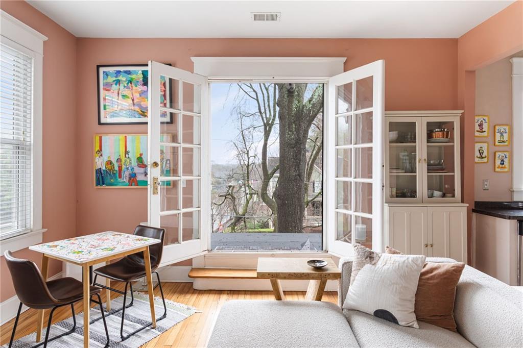 608 Seminole Avenue NE Unit 3