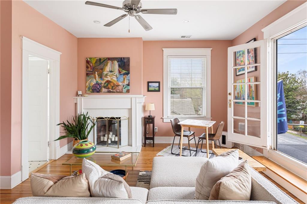 608 Seminole Avenue NE Unit 3