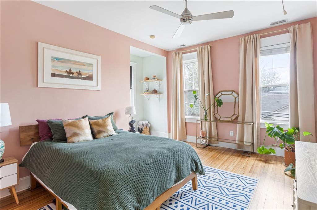 608 Seminole Avenue NE Unit 3