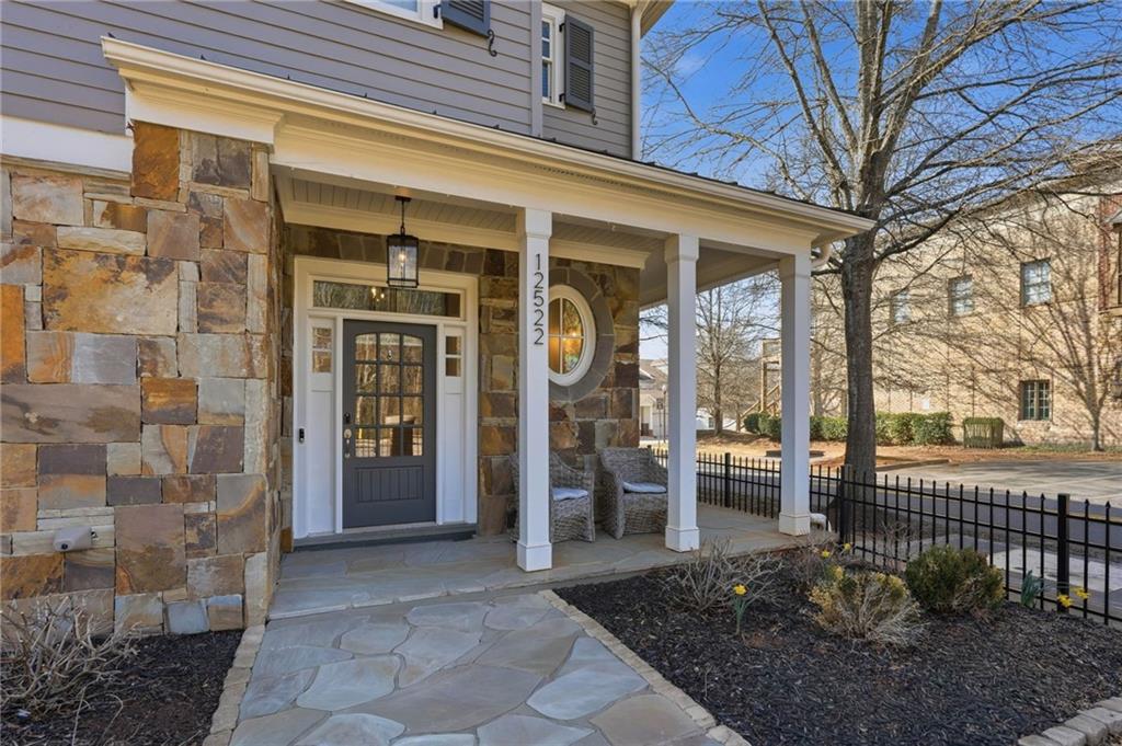 12522 Broadwell Road