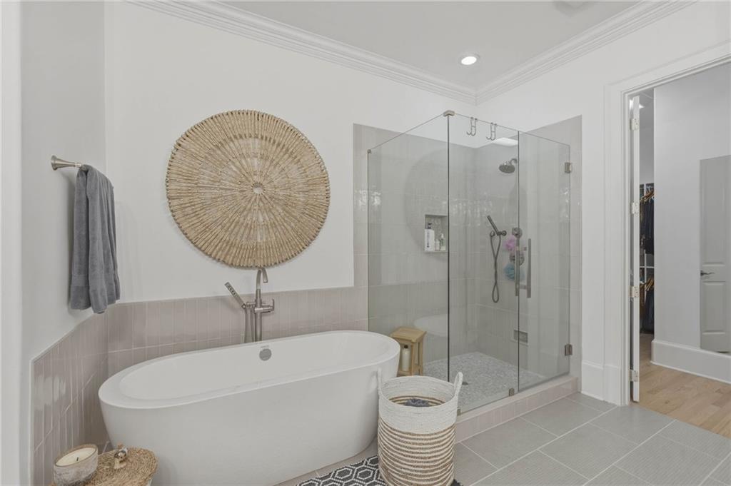 12522 Broadwell Road