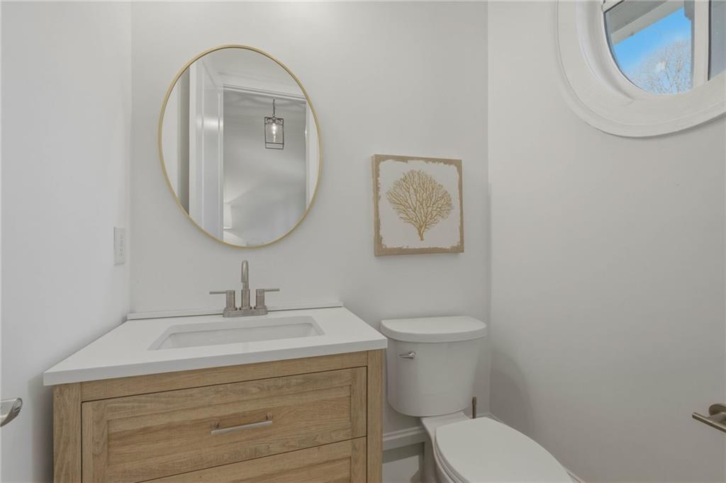 12522 Broadwell Road