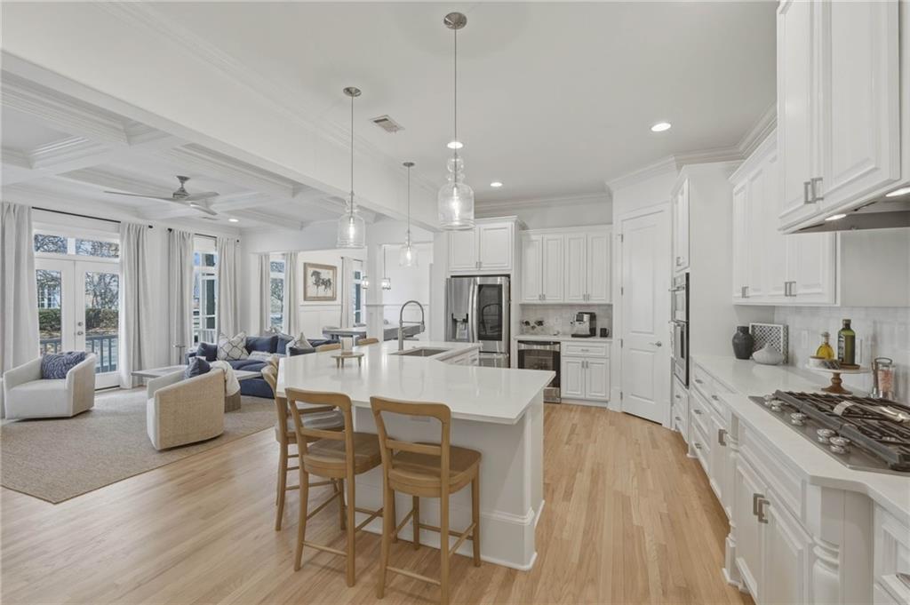 12522 Broadwell Road