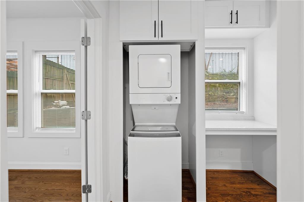 405 4th Street NE Unit 9