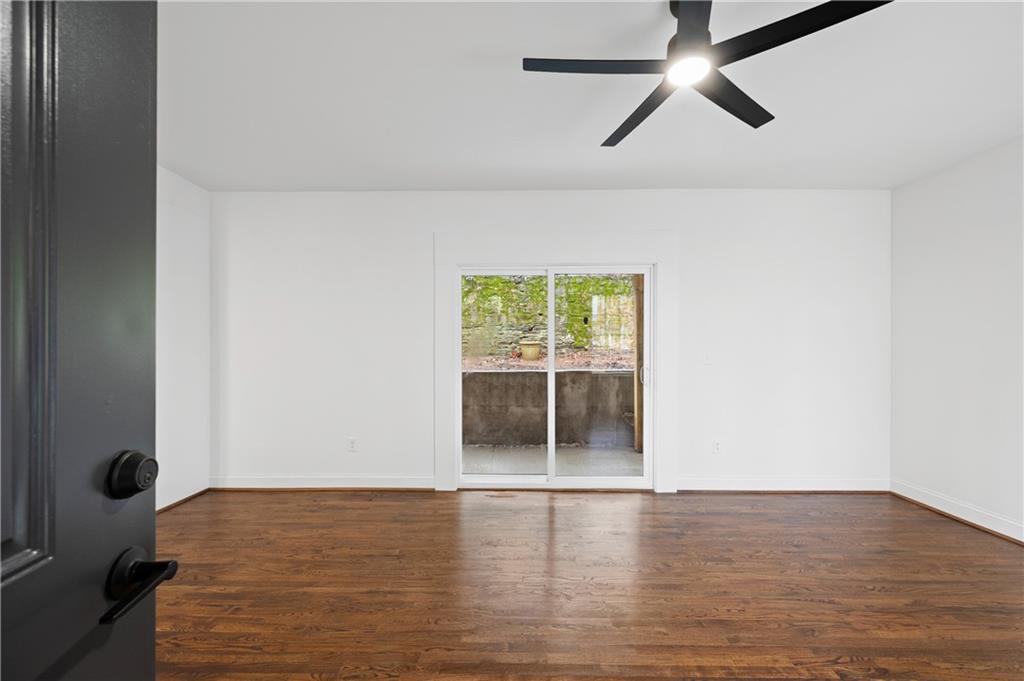 405 4th Street NE Unit 9