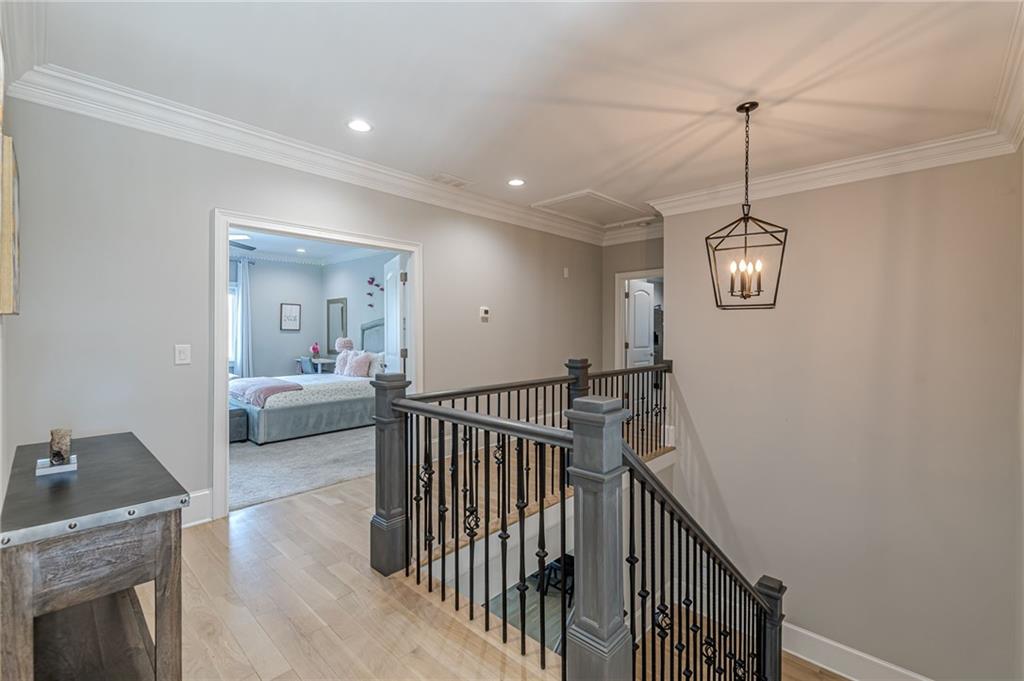 1104 Roxboro Drive NE