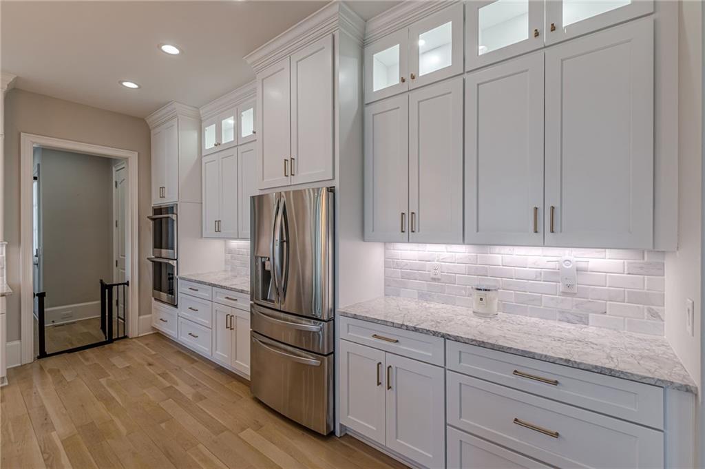 1104 Roxboro Drive NE