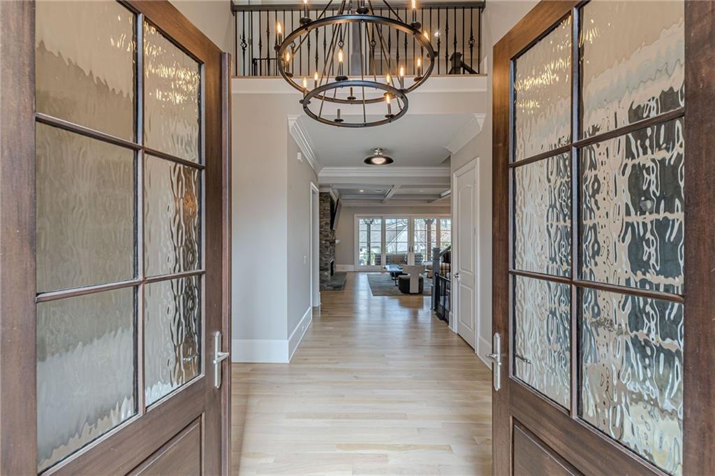 1104 Roxboro Drive NE