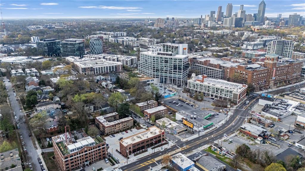 677 Somerset Terrace NE Unit 2D