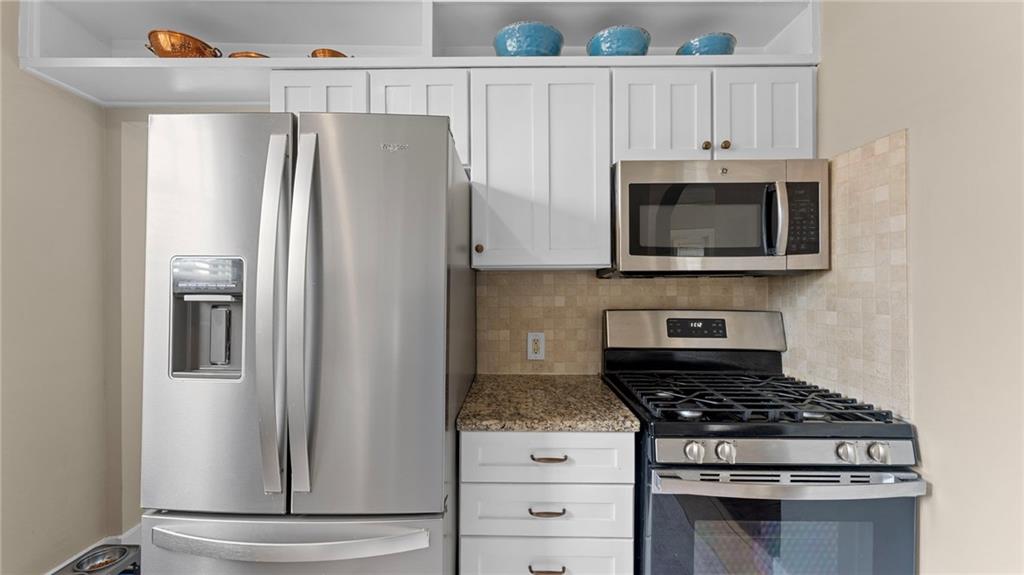 677 Somerset Terrace NE Unit 2D