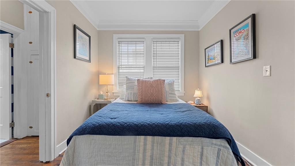 677 Somerset Terrace NE Unit 2D