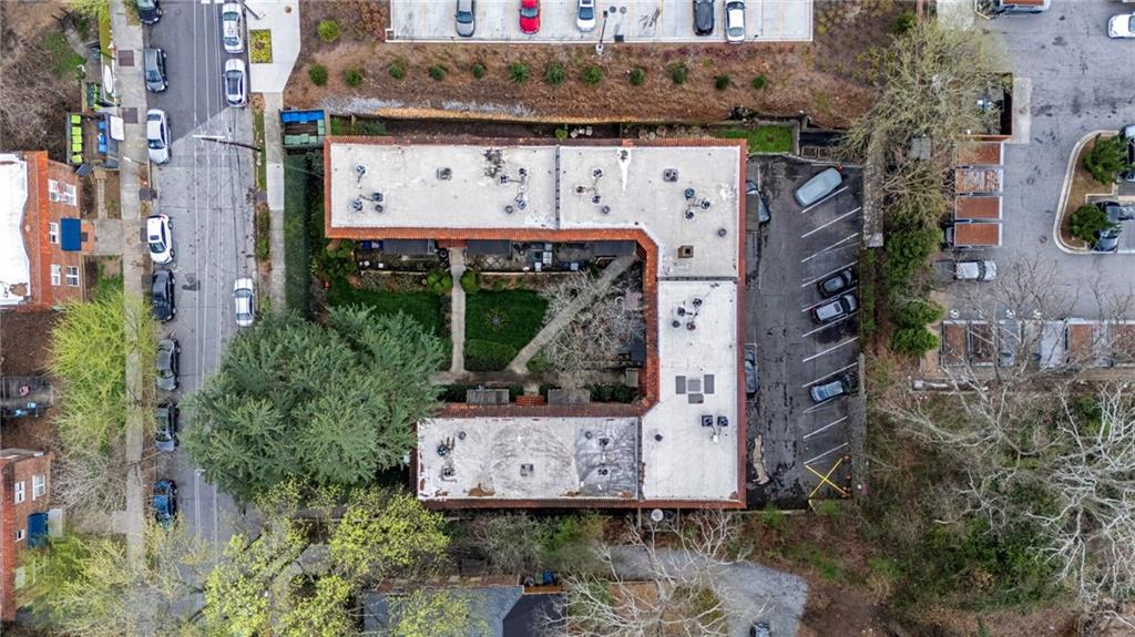 677 Somerset Terrace NE Unit 2D