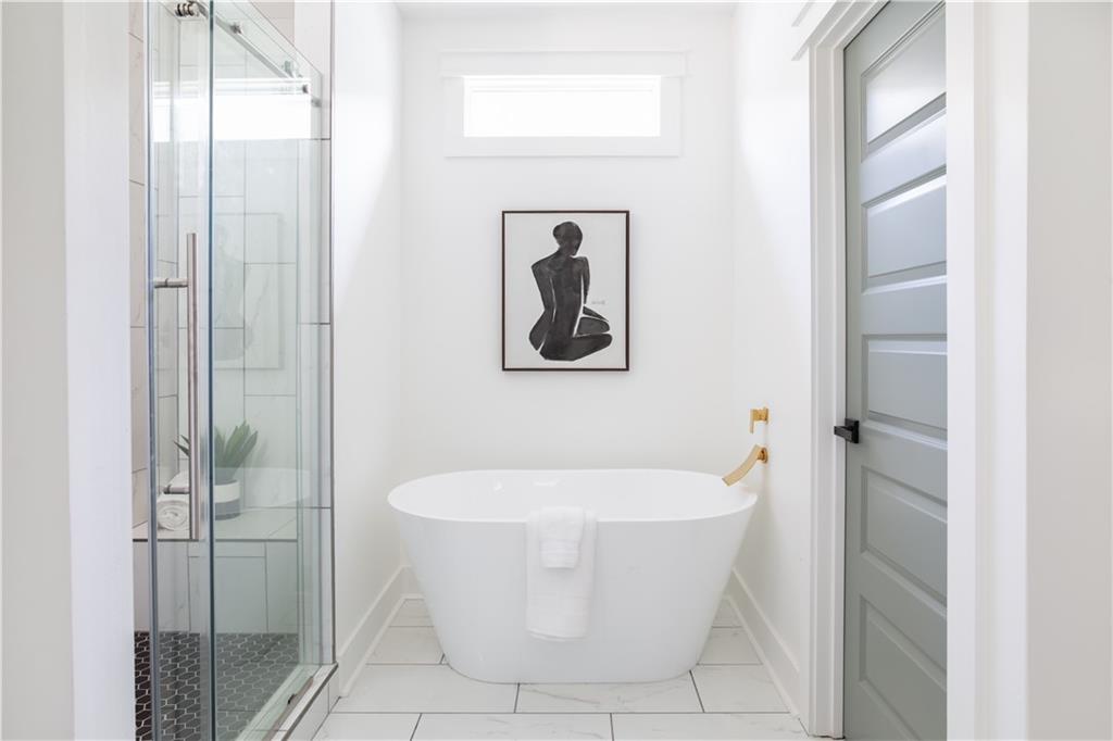 720 Lillian Avenue SW