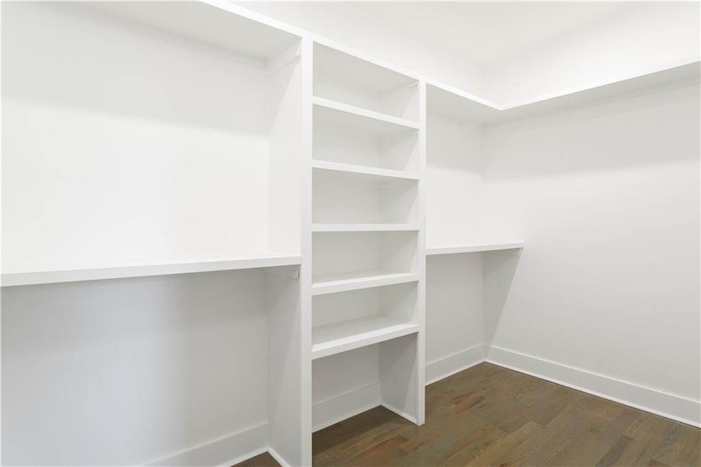 720 Lillian Avenue SW