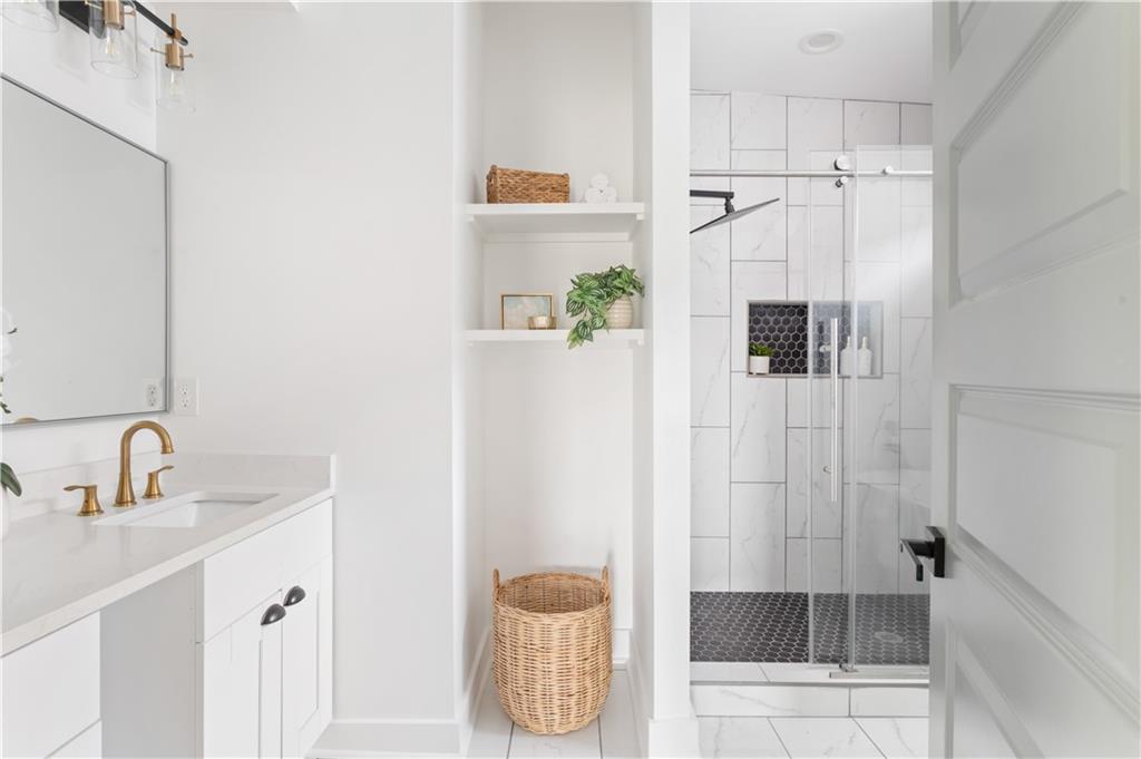 720 Lillian Avenue SW