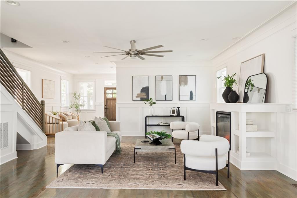 720 Lillian Avenue SW