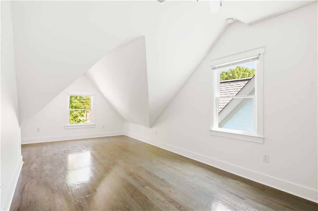 720 Lillian Avenue SW