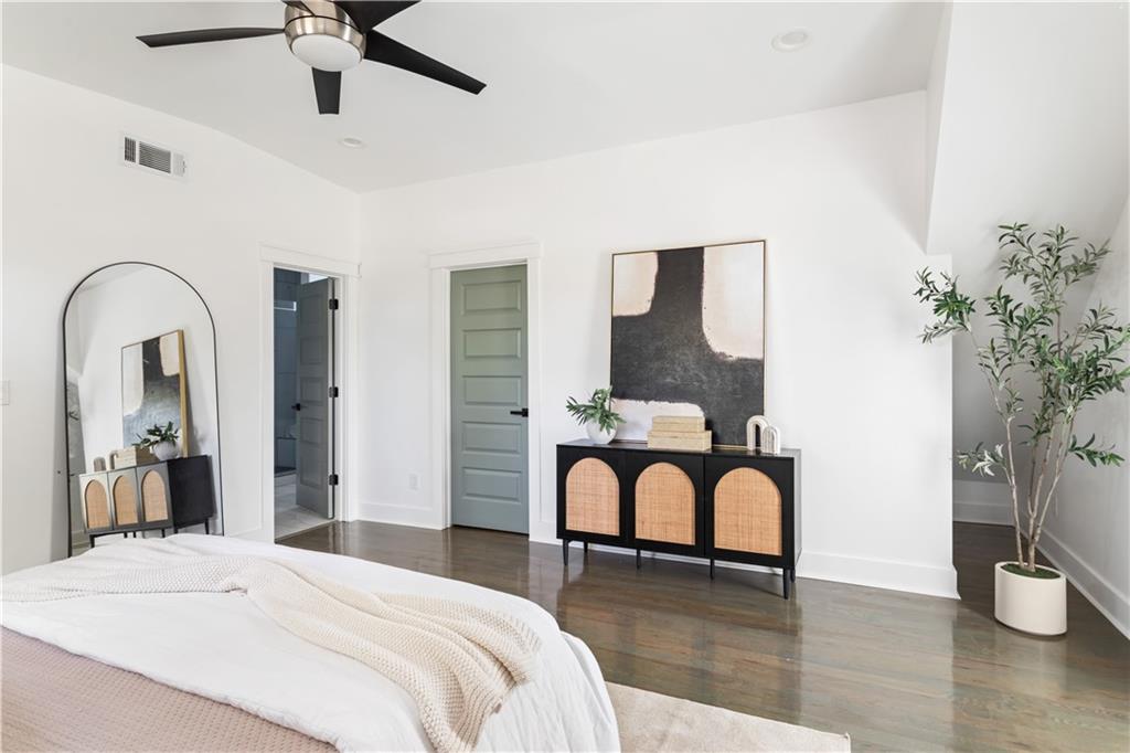 720 Lillian Avenue SW