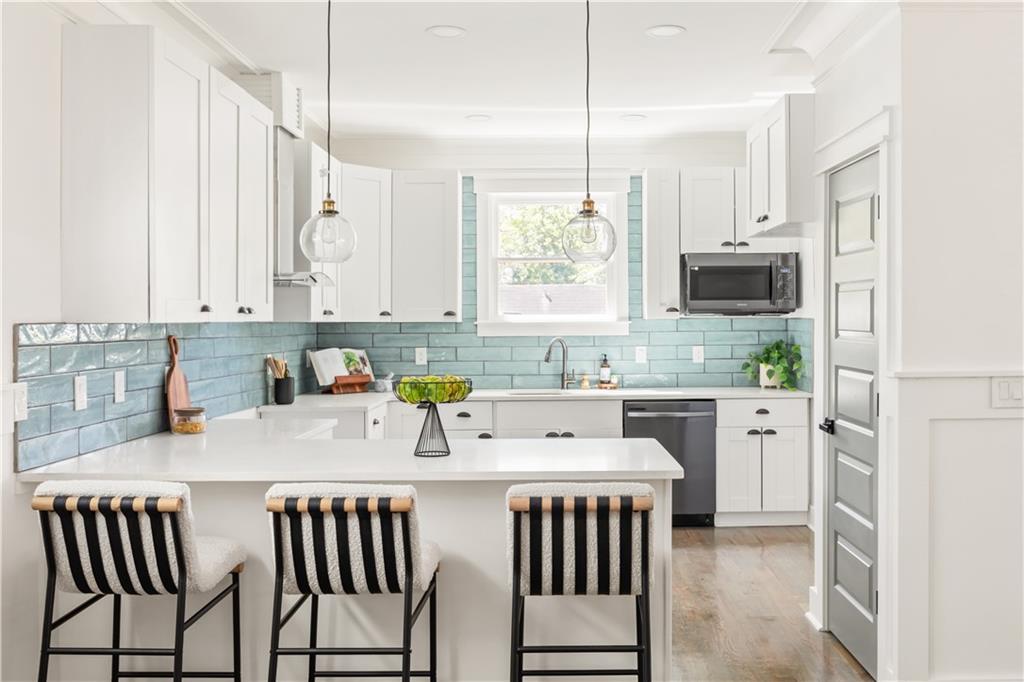 720 Lillian Avenue SW