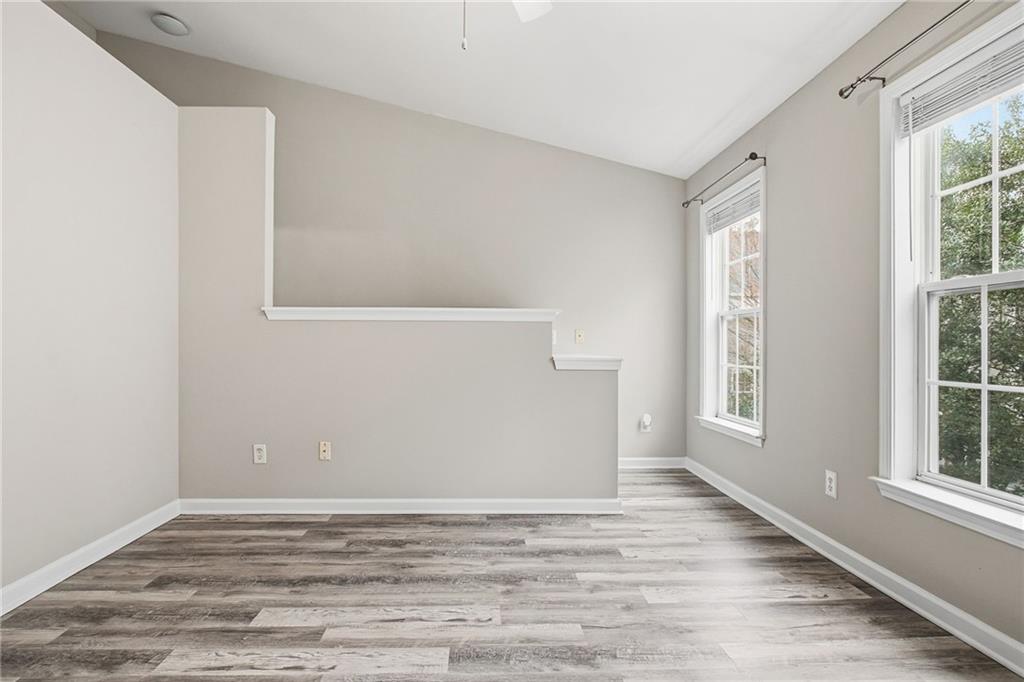 1138 Village Court SE