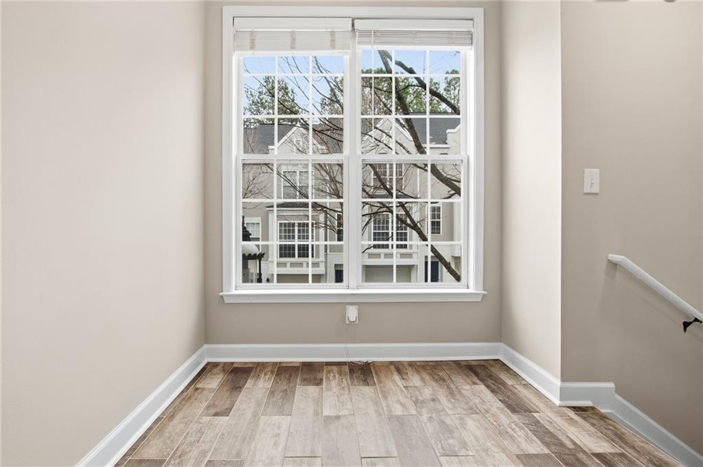 1138 Village Court SE