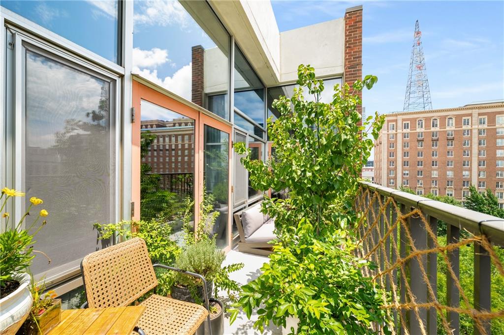 845 Spring Street NW Unit PH4