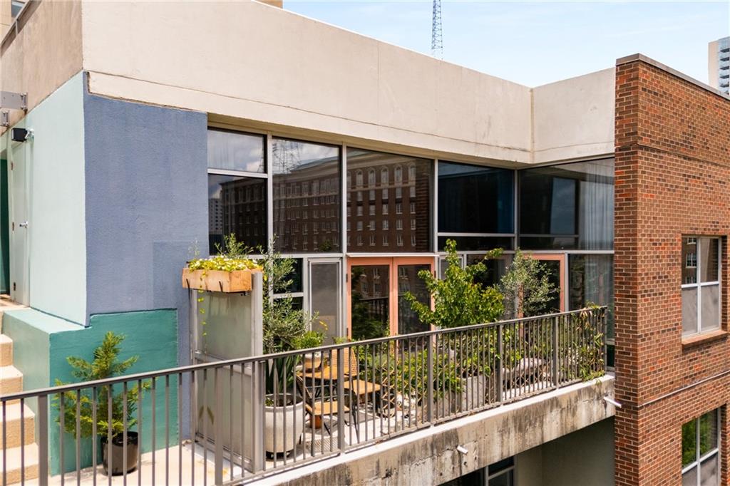 845 Spring Street NW Unit PH4